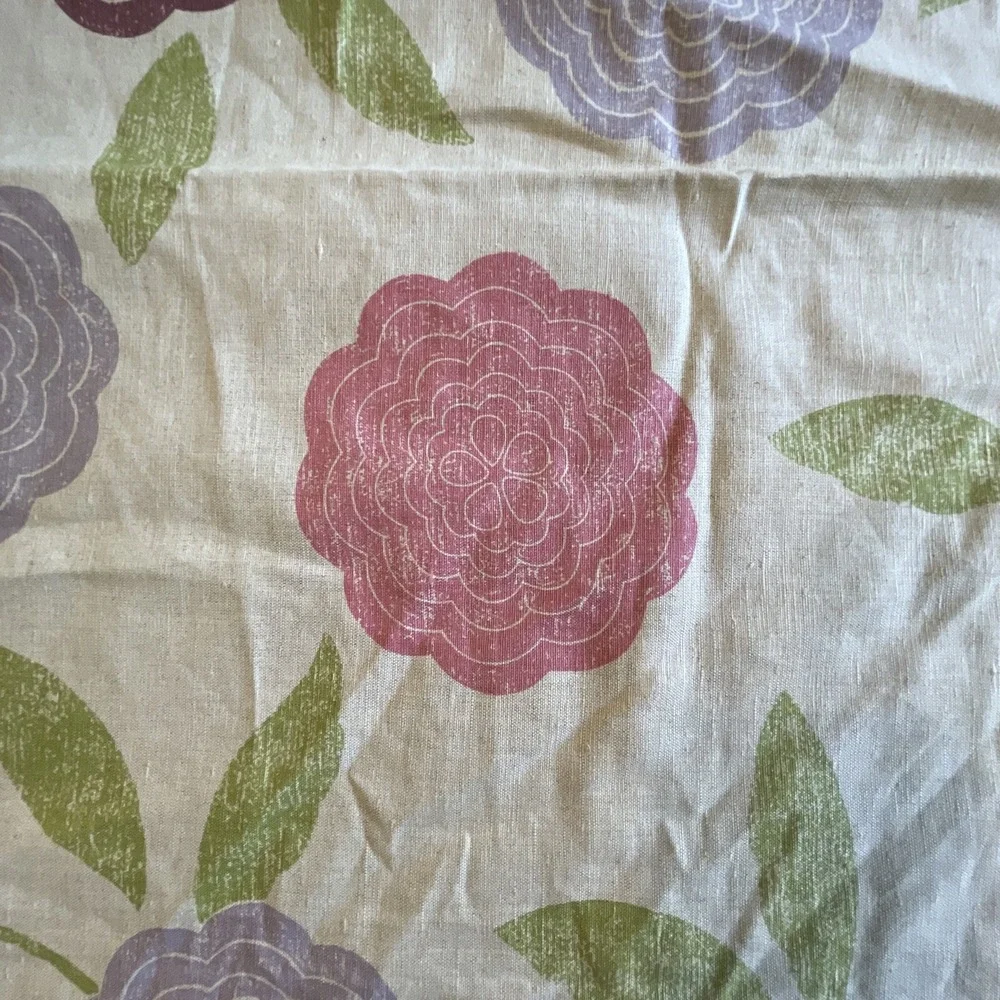 Osborne & Little Fabric Linen Blend‎ Floral Eranthe Over 1 Yard x 42